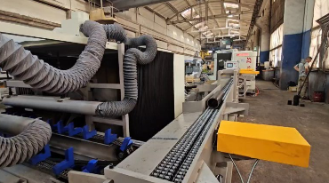 白俄SZ-150機(jī)鋸切去毛刺